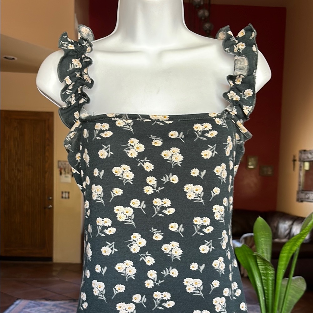 SHEIN Green Floral Tank Top - Picture 4 of 4